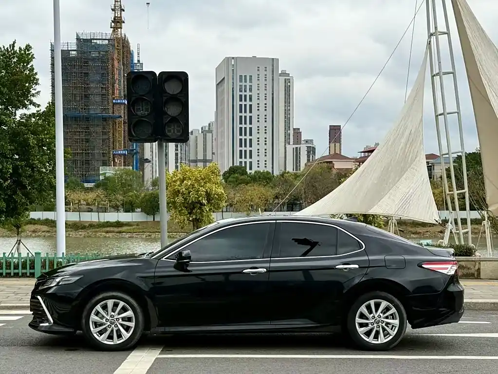 Toyota Camry 2023
