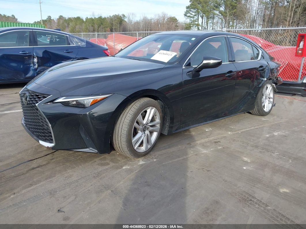 Lexus IS 300 2024