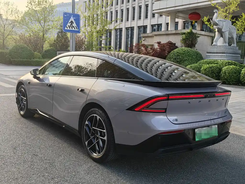 Xpeng P7+ 2025