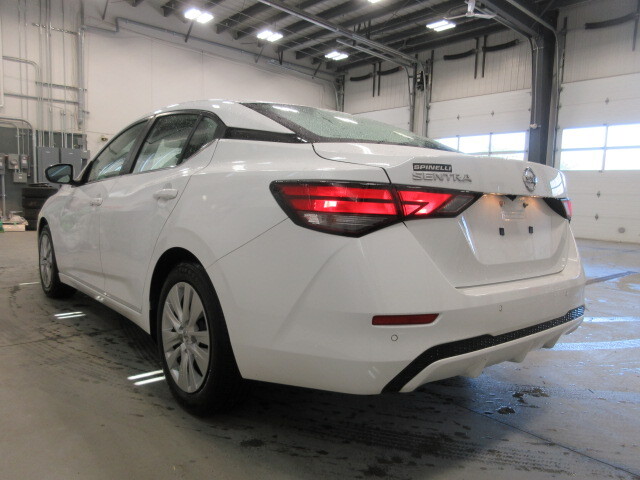 Nissan Sentra 2023