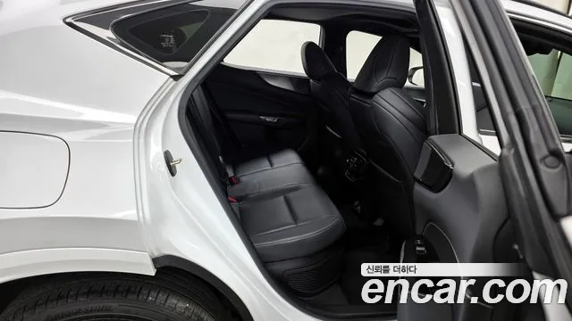 Lexus NX 2022