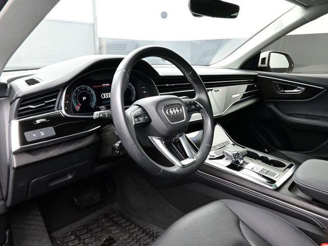 Audi Q8 2023