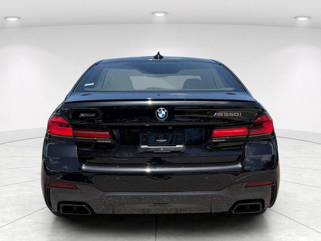 BMW M550 2023