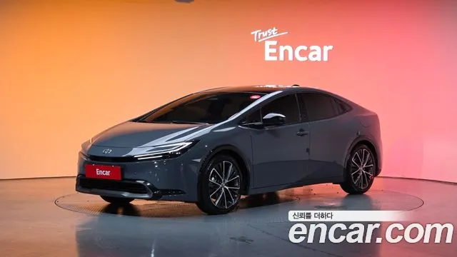 Toyota Prius 2024