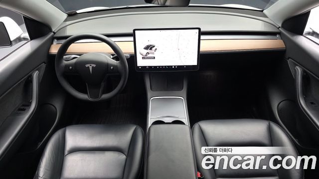 Tesla Model Y 2021