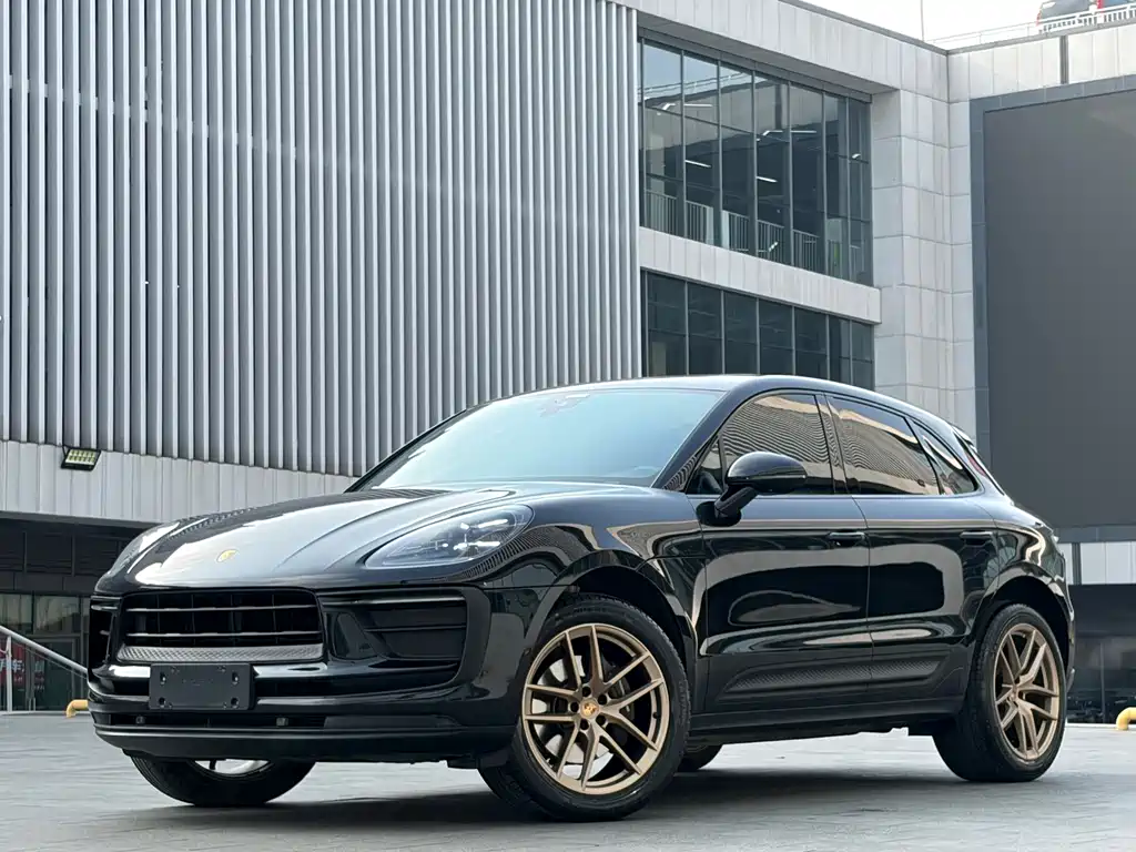 Porsche Macan 2024