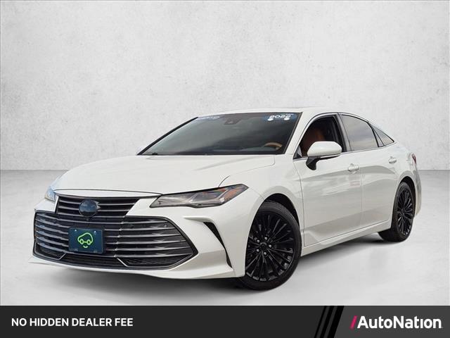 Toyota Avalon 2022