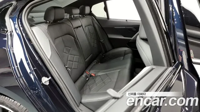 BMW 5 серии 2024
