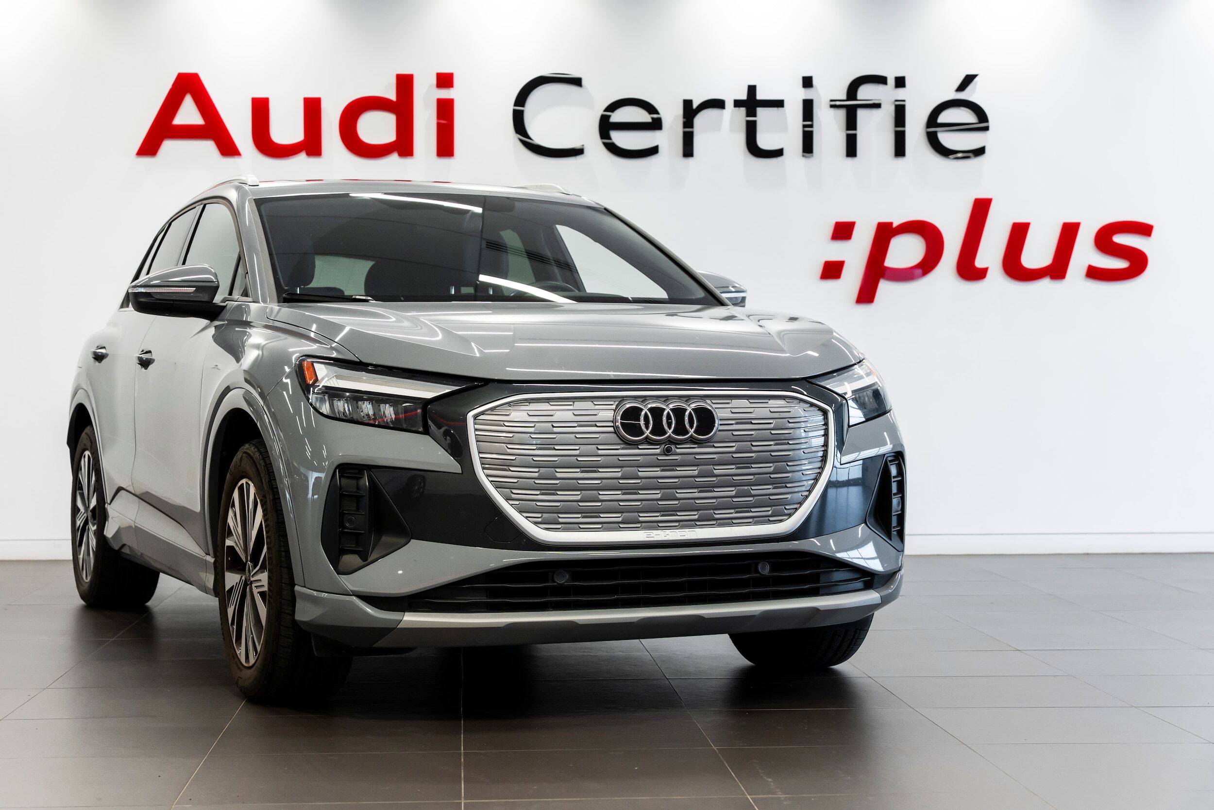 Audi Q4 e-tron 2024