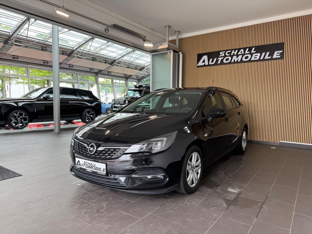 Opel Astra 2021