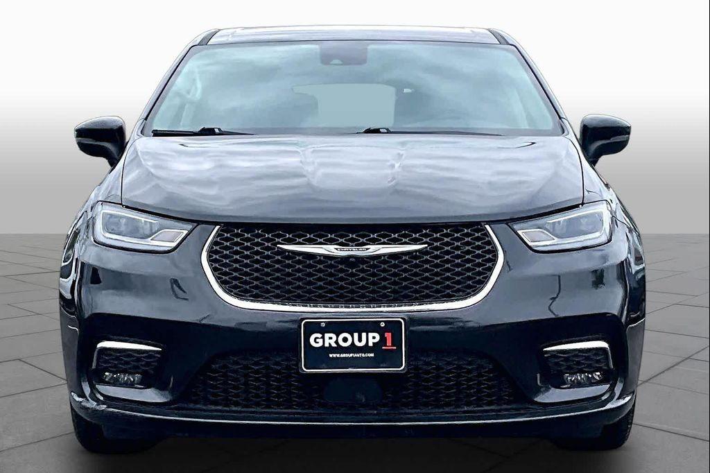 Chrysler Pacifica 2023