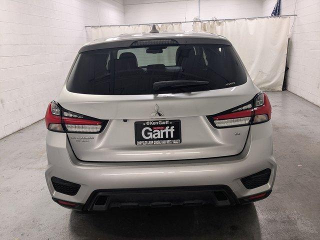 Mitsubishi Outlander Sport 2024