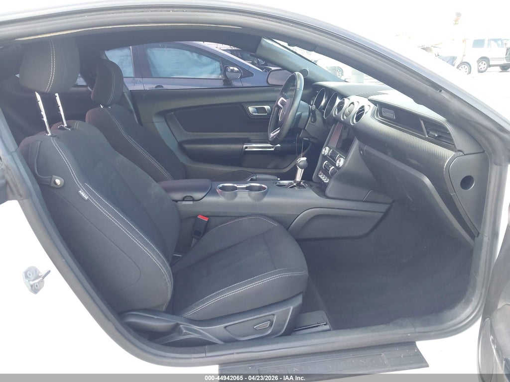 Ford Mustang 2022
