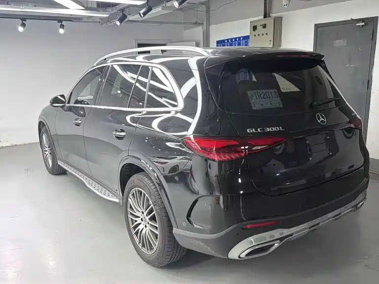 Mercedes-Benz GLC 2024