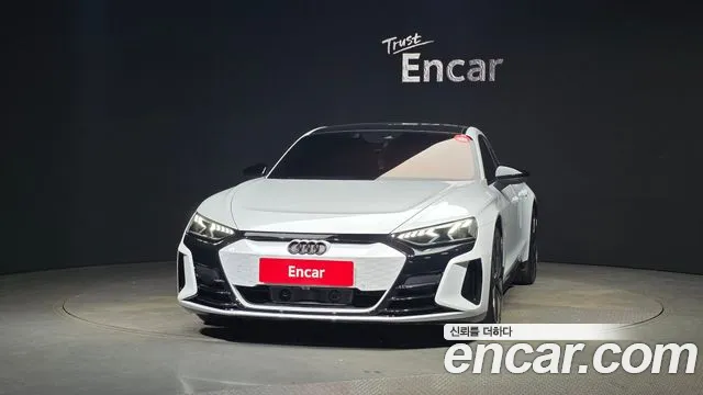 Audi e-tron GT 2023