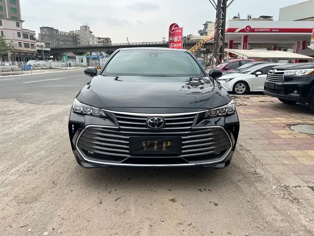 Toyota Avalon 2021