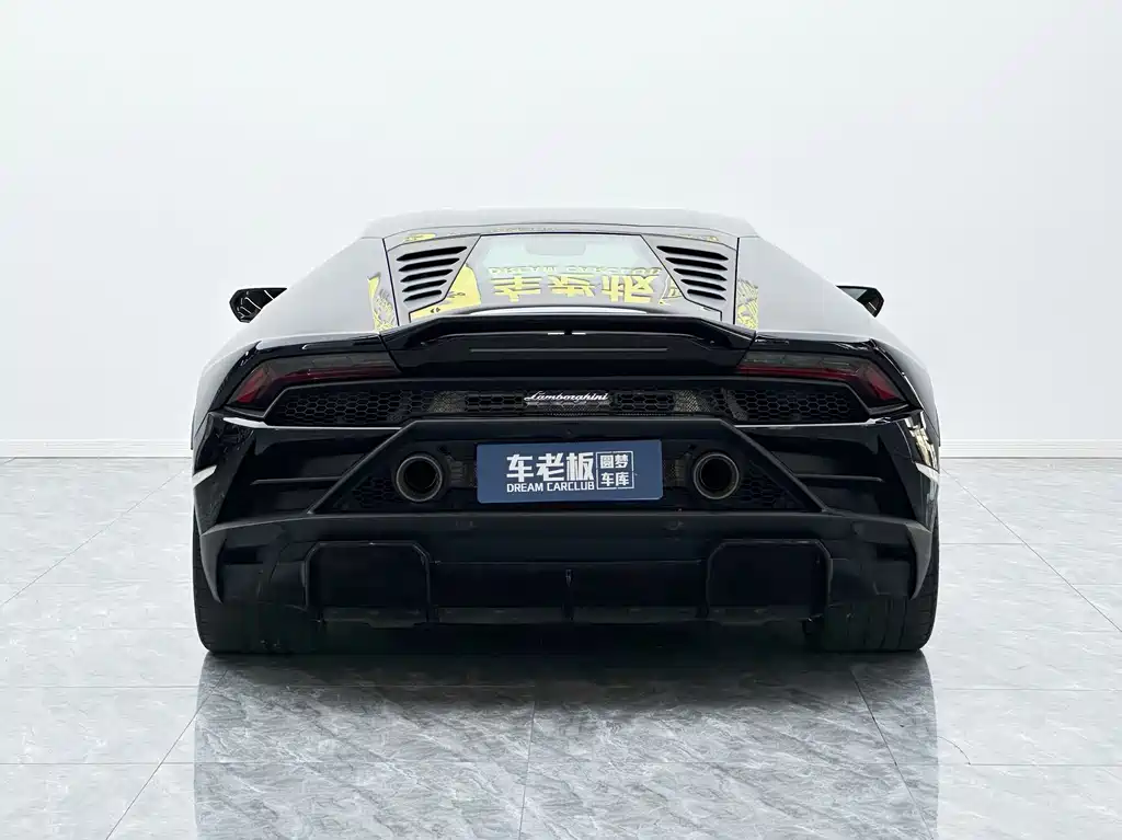 Lamborghini Huracán 2023