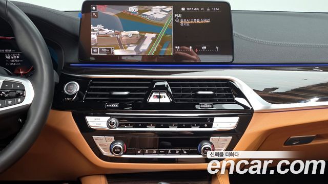 BMW 5 серии 2021