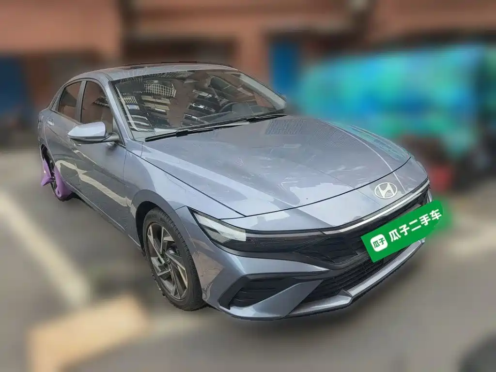 Hyundai Elantra 2023
