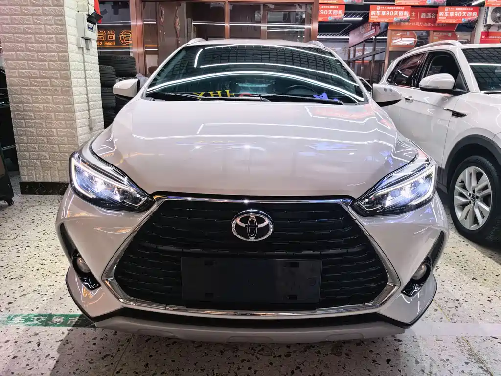 Toyota Yaris 2023