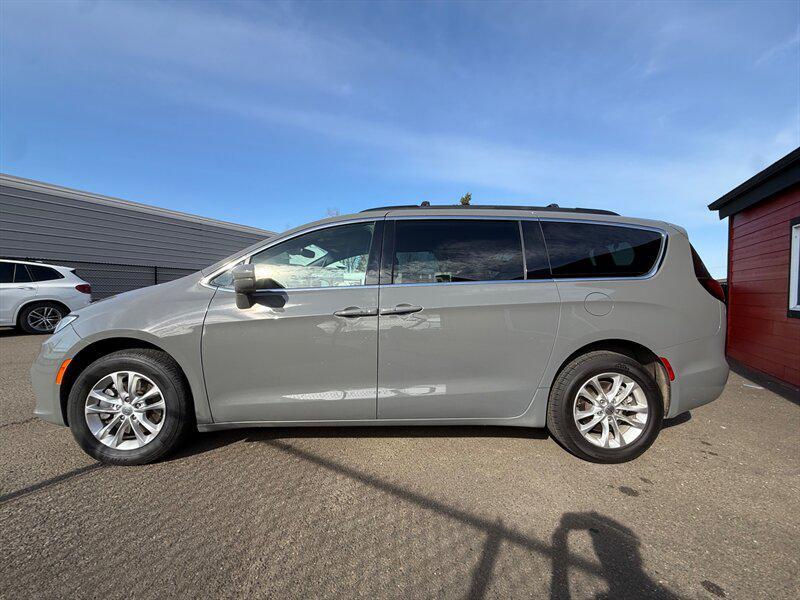 Chrysler Pacifica 2022