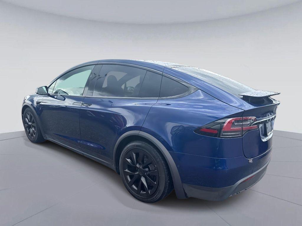 Tesla Model X 2022