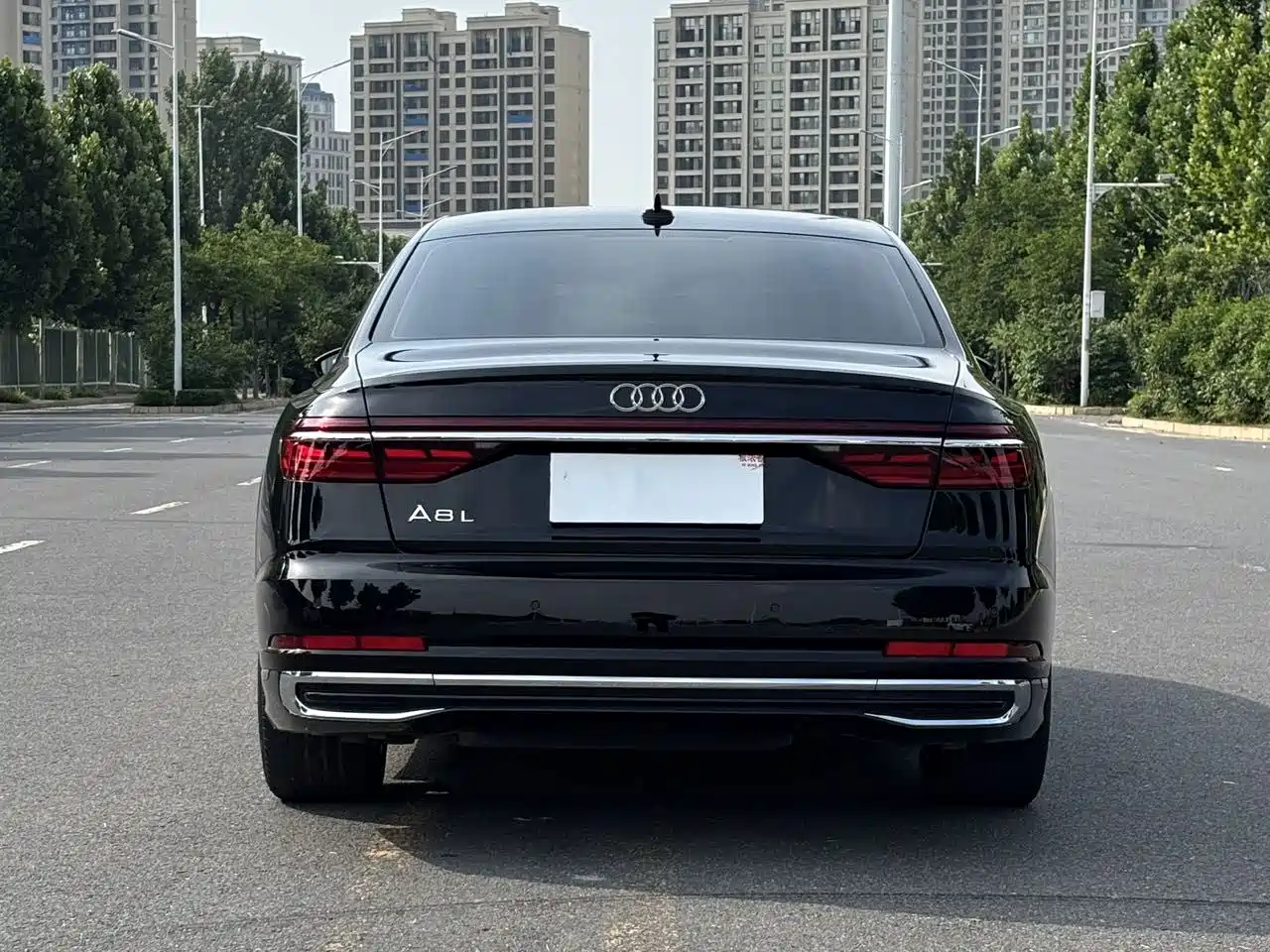 Audi A8 2024