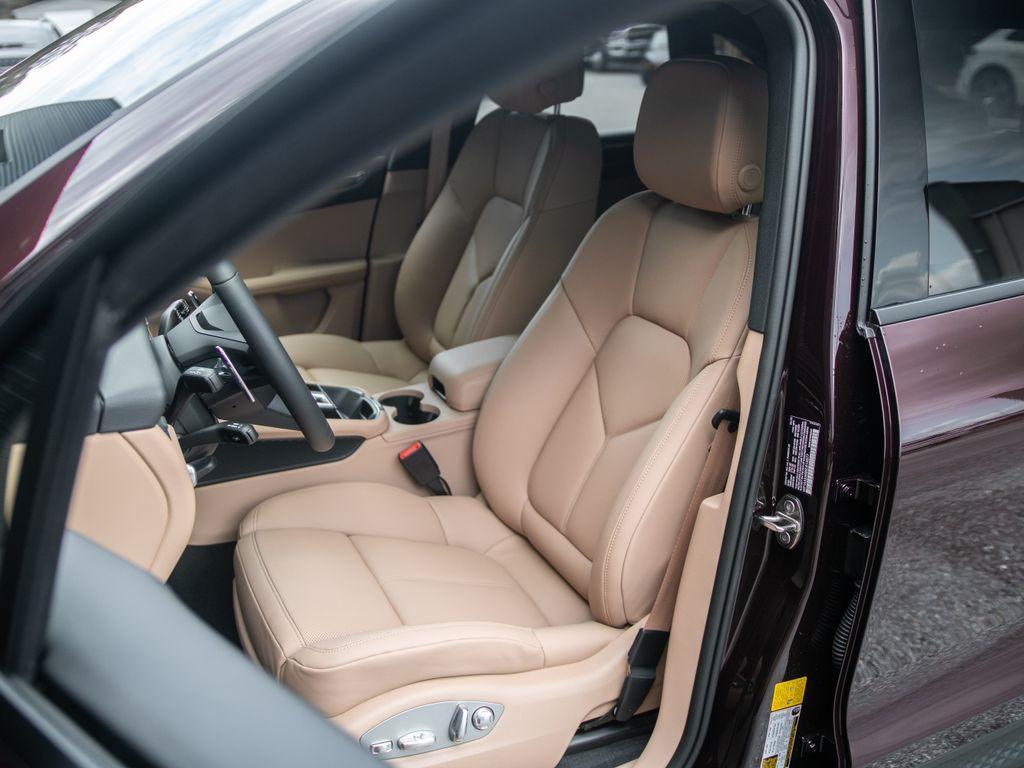 Porsche Macan 2025