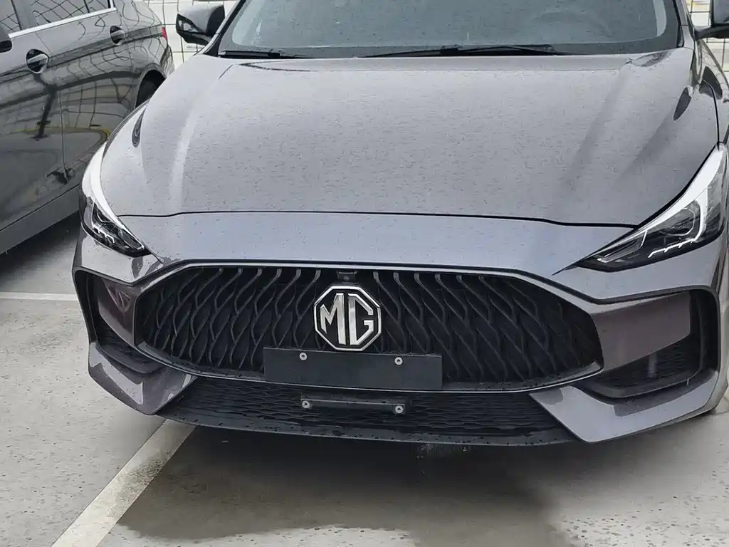 MG MG5 2021