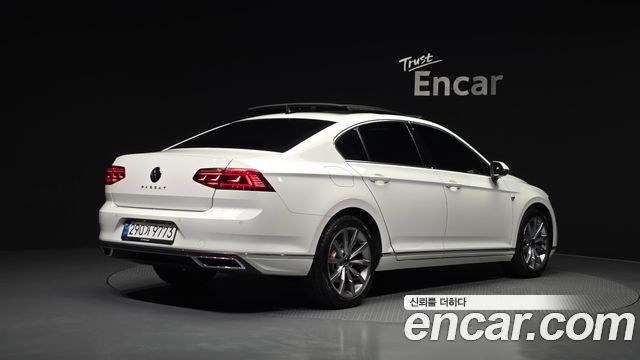 Volkswagen Passat 2021