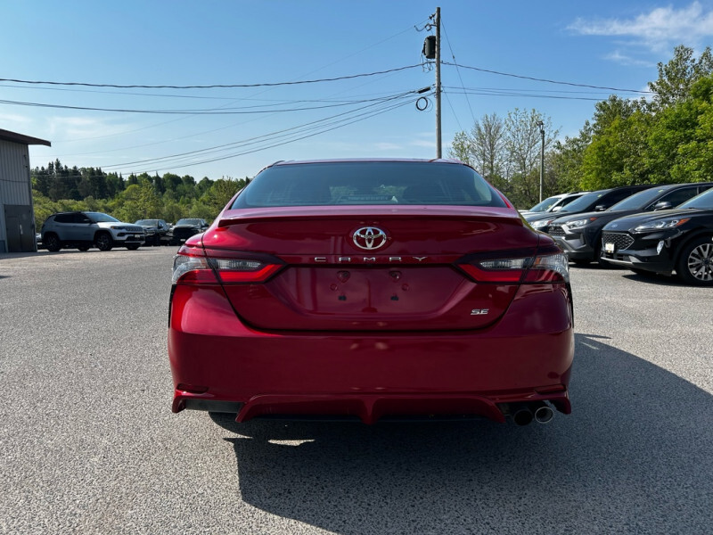 Toyota Camry 2022