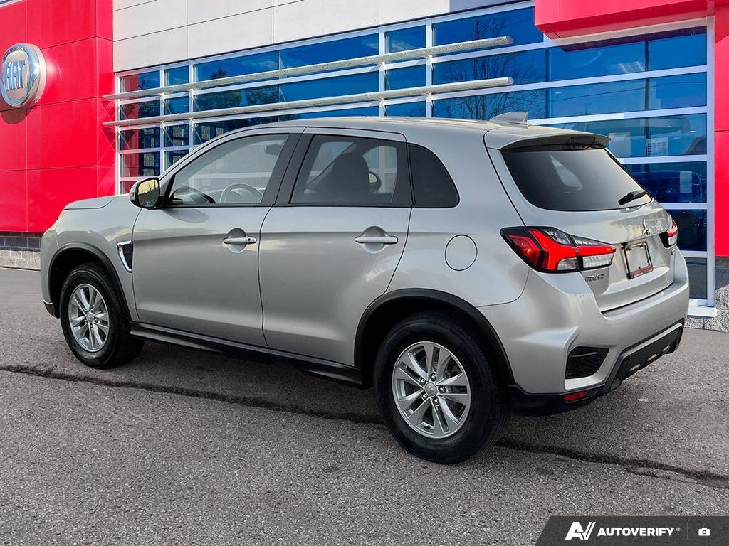 Mitsubishi RVR 2023