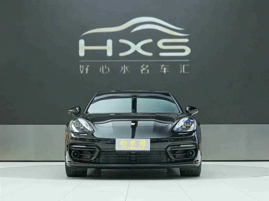 Porsche Panamera 2023