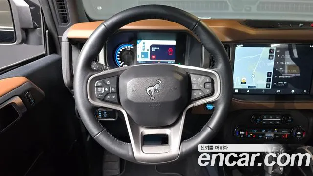 Ford Bronco 2024
