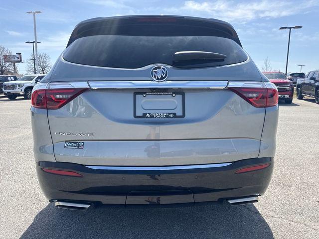 Buick Enclave 2024