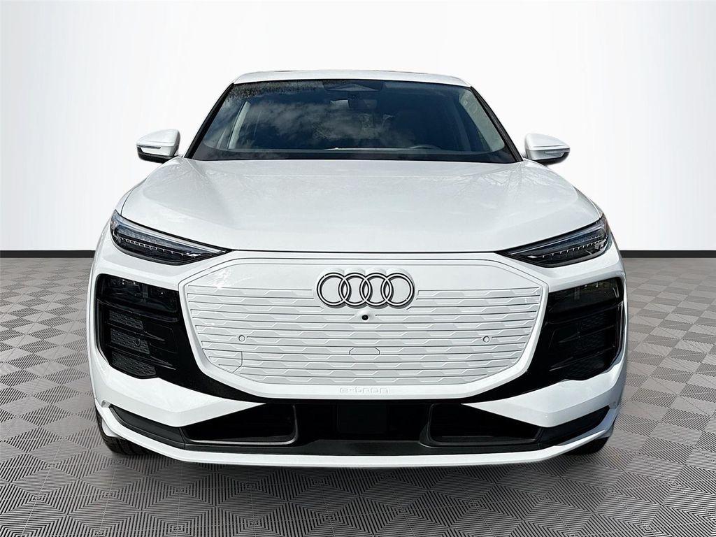 Audi Q6 e-tron 2025