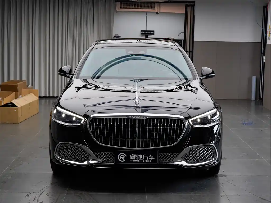 Mercedes-Benz Maybach S-Класс 2022