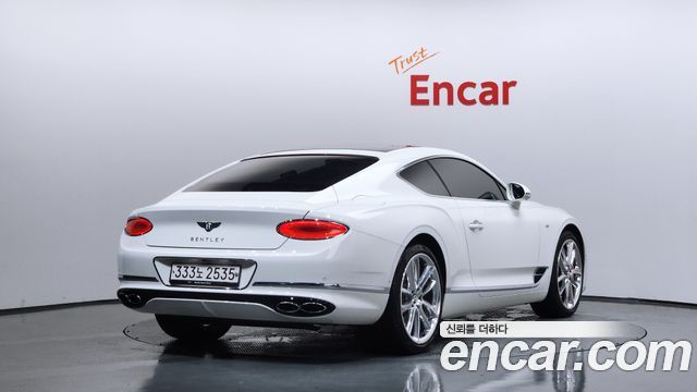 Bentley Continental 2021