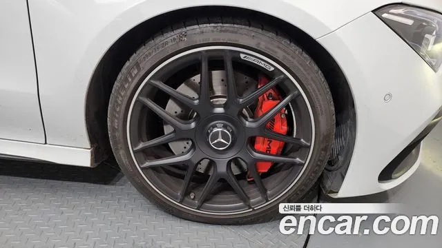 Mercedes-Benz CLA 2023