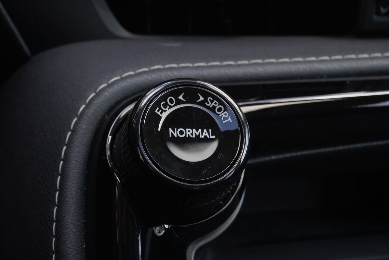 Lexus NX 2025