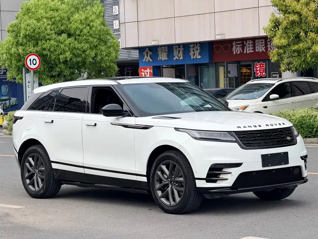 Land Rover Range Rover Velar 2024