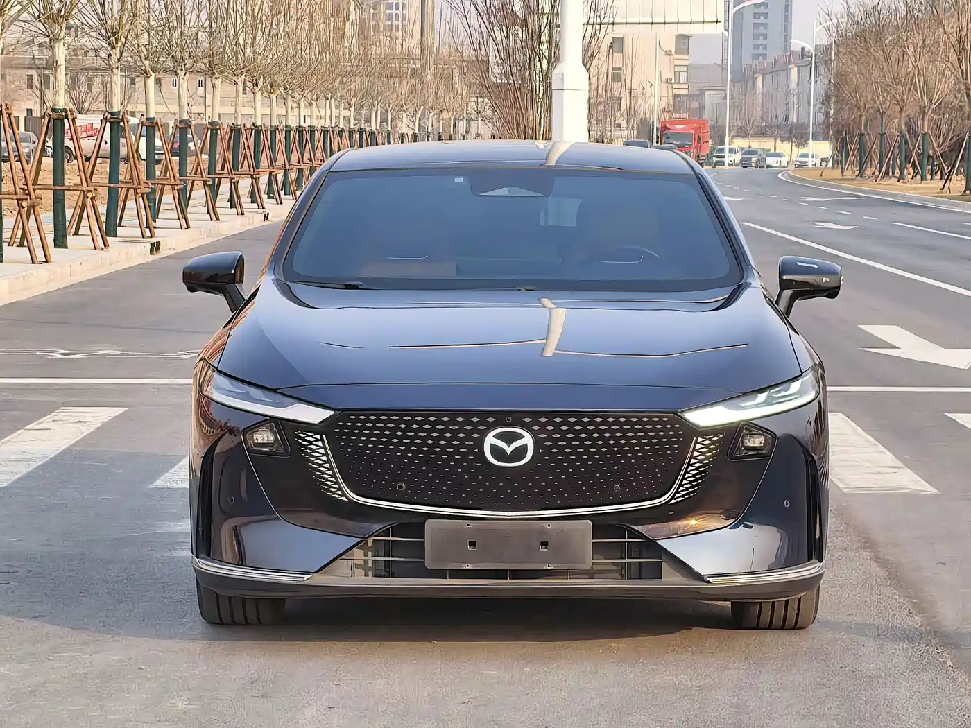 Mazda EZ-6 2025