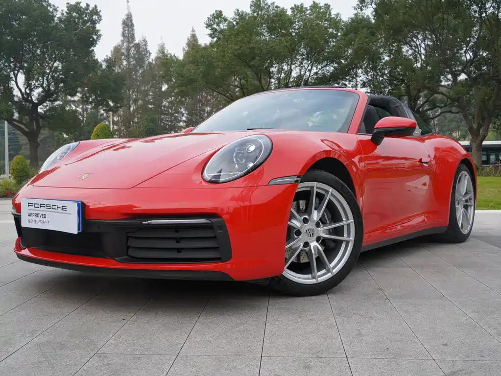 Porsche 911 2021