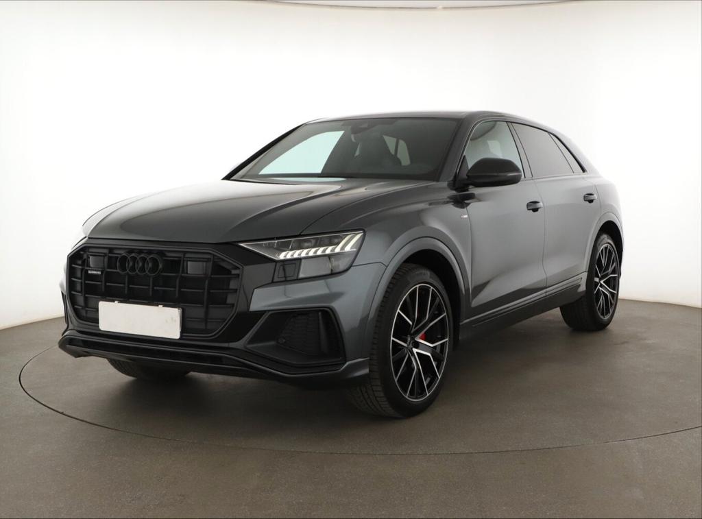 Audi Q8 2022