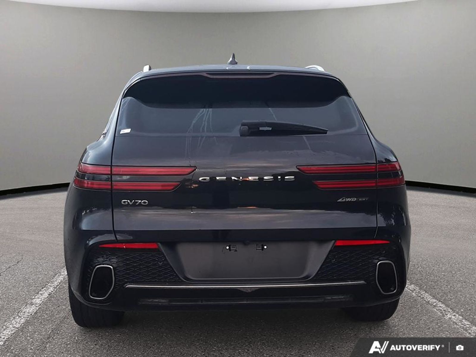 Genesis GV70 2024