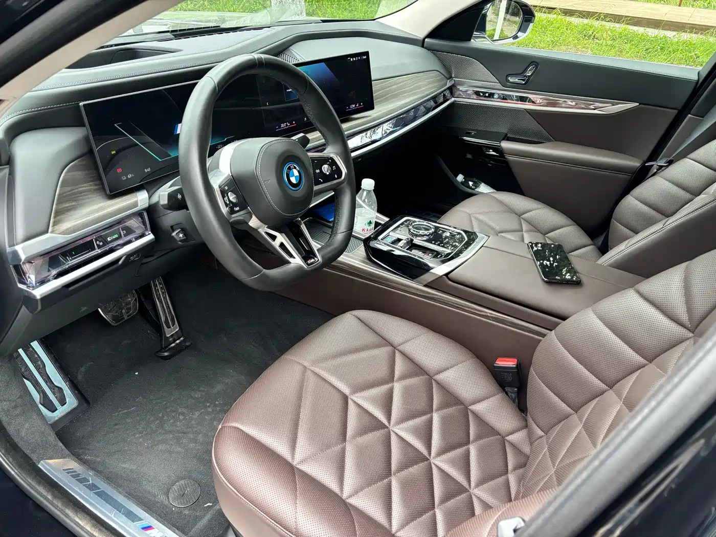 BMW i7 2023