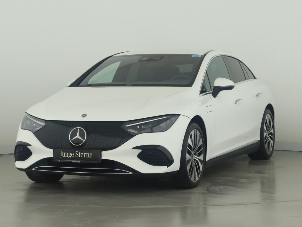 Mercedes-Benz EQE 2022