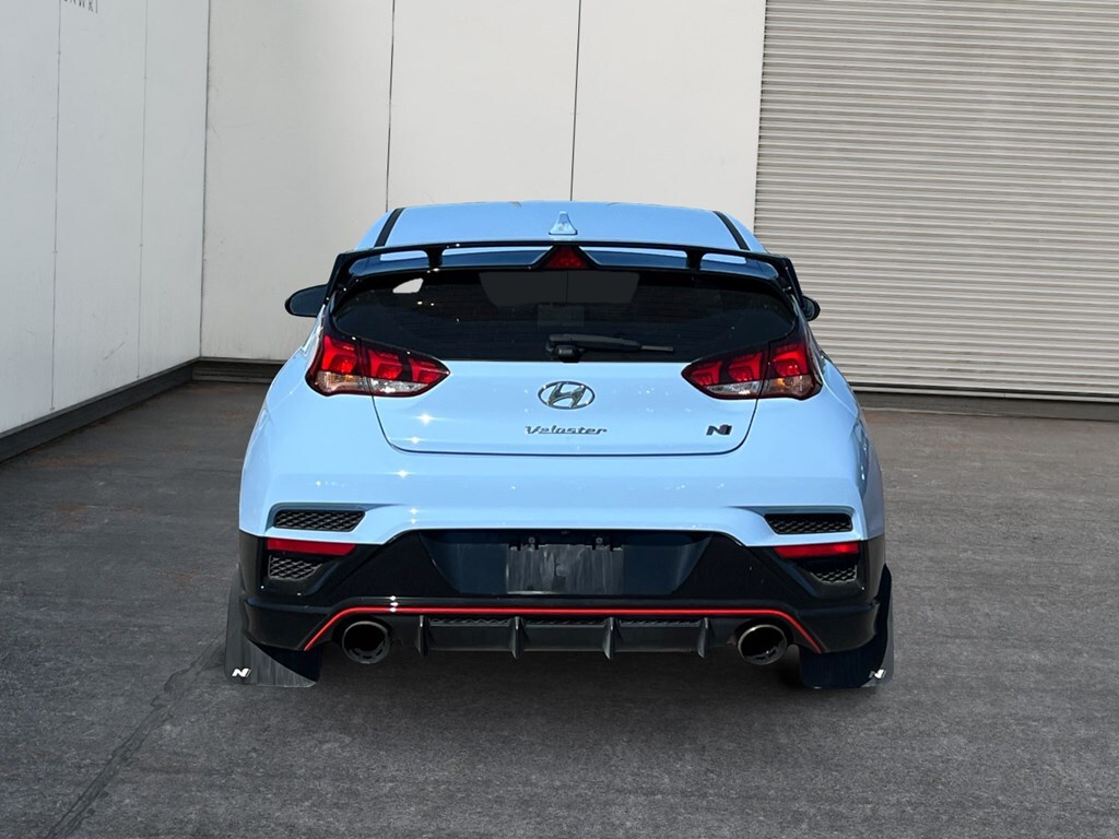 Hyundai Veloster 2022