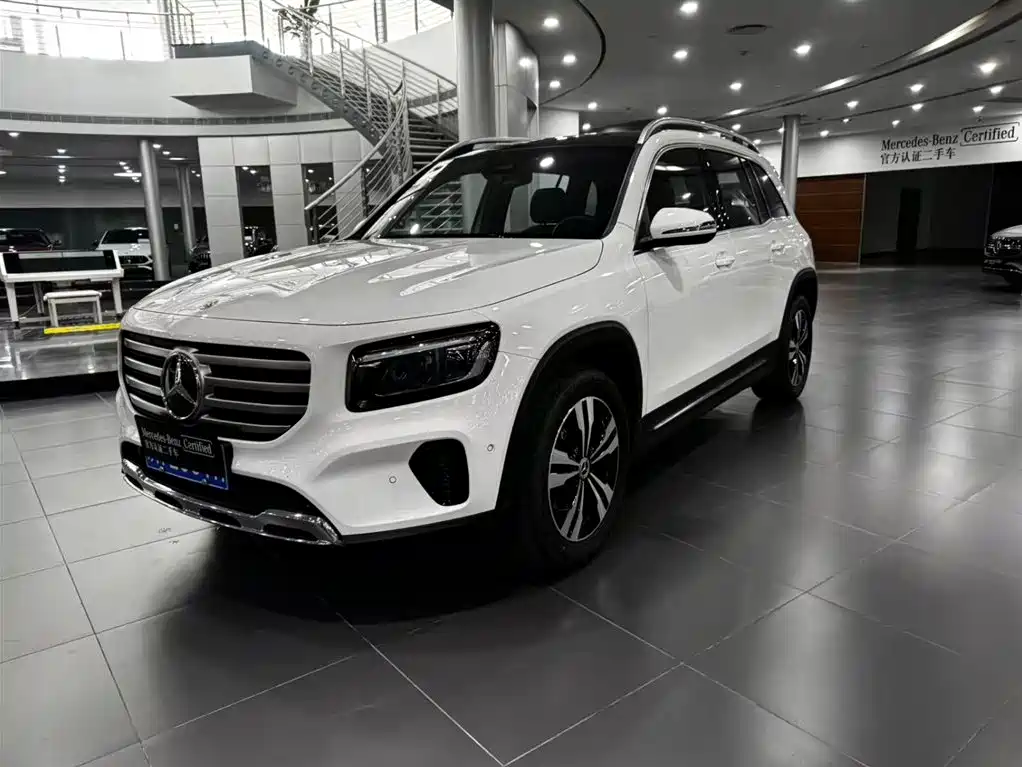 Mercedes-Benz GLB 2024