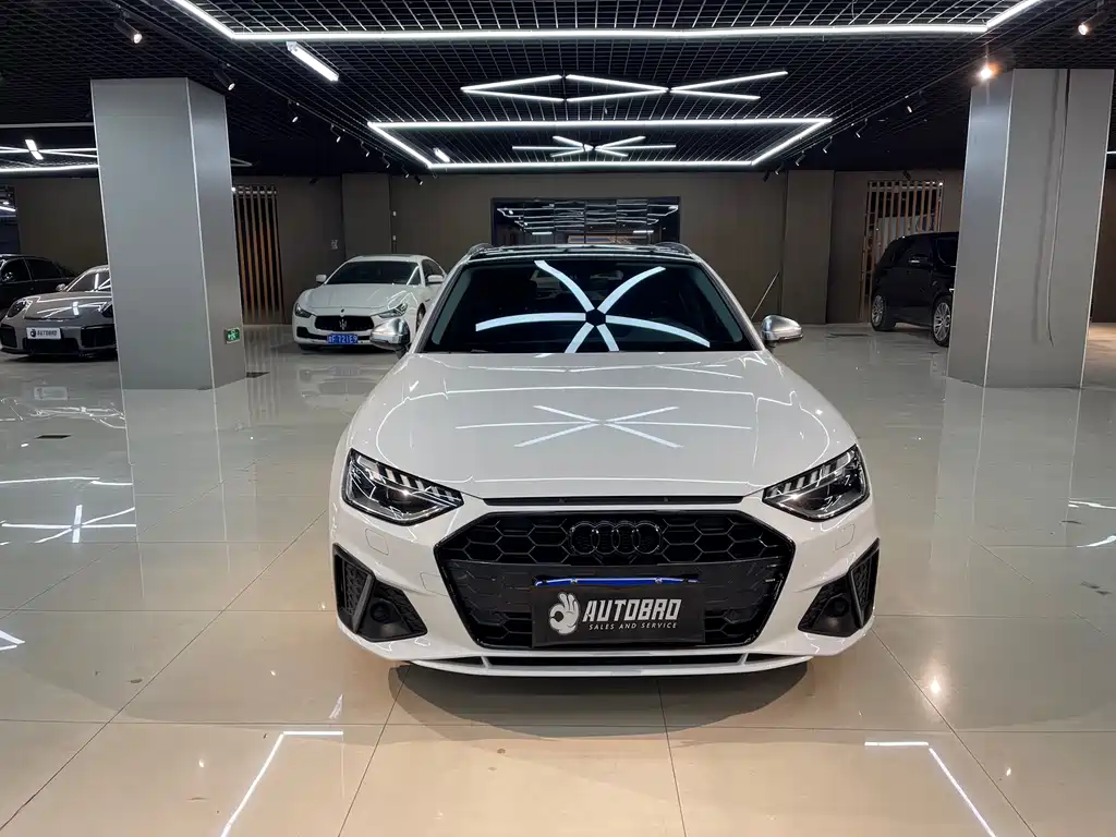 Audi A4 2021